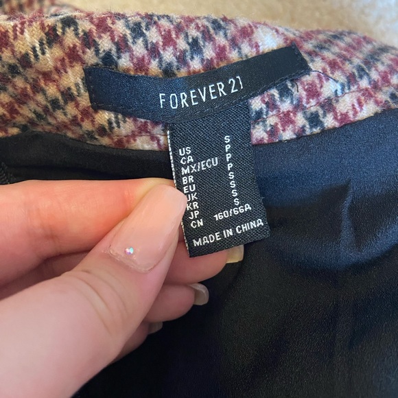 FOREVER 21 school girl plaid skirt - Picture 3 of 4